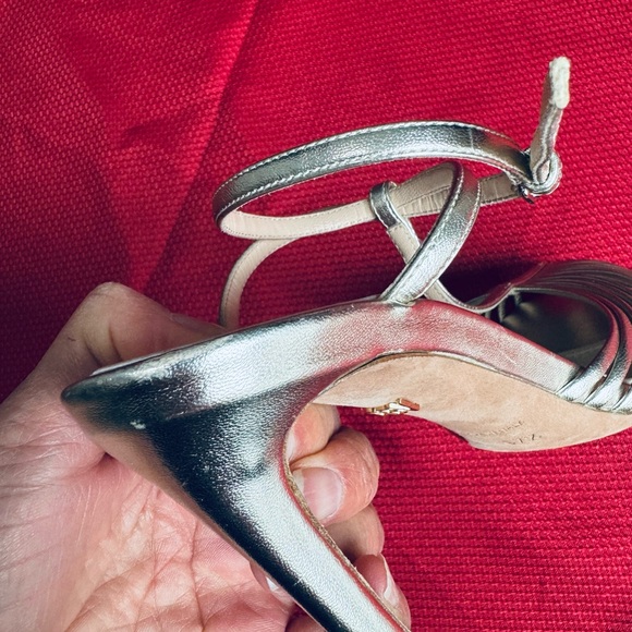 Giambattista Valli T-strap caged peep toe pale golden hint Sandal Eu 37.5 US 7.5 - Picture 14 of 17